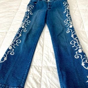 Beautiful Blue 24/7 embroidered jeans. Boot Cut -Size 12WP.